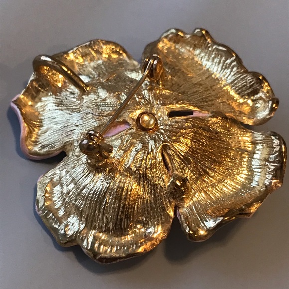 Pink Enamel Dogwood Flower Brooch Pendant - Picture 5 of 6